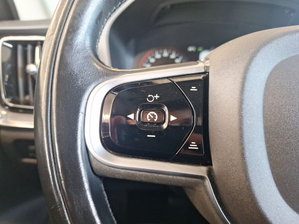 Volvo V60 2019 Harmaa