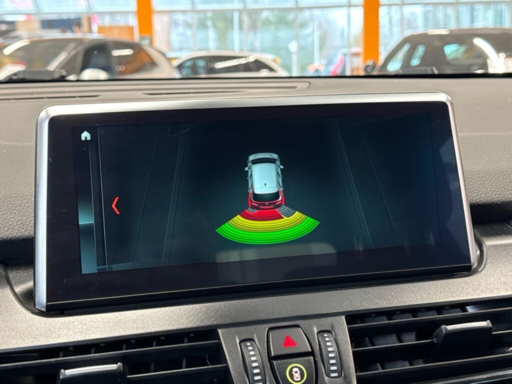 BMW 225 2018 Harmaa