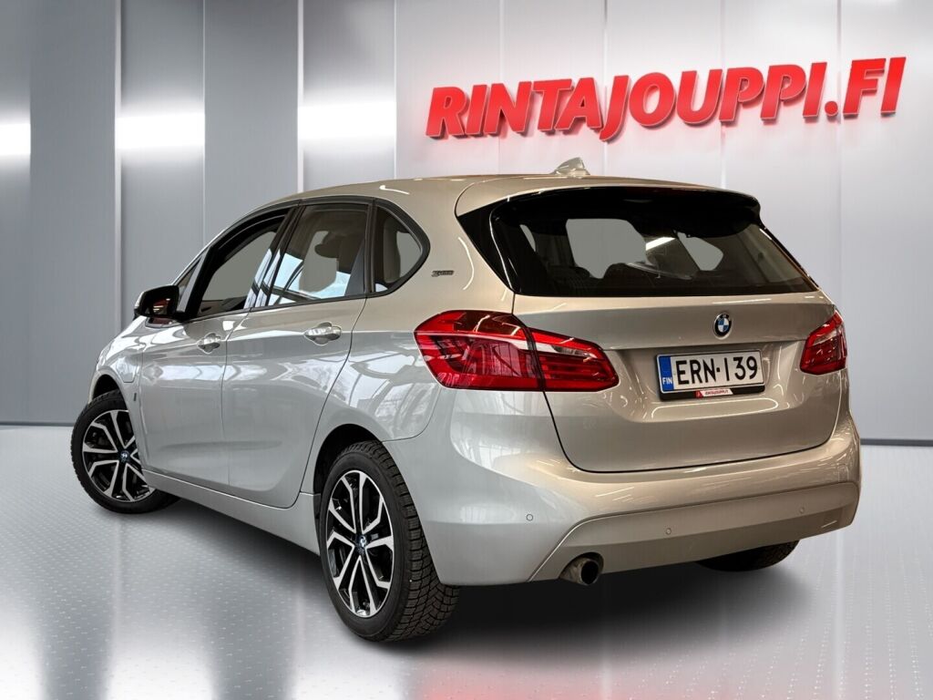 BMW 225 2018 Harmaa