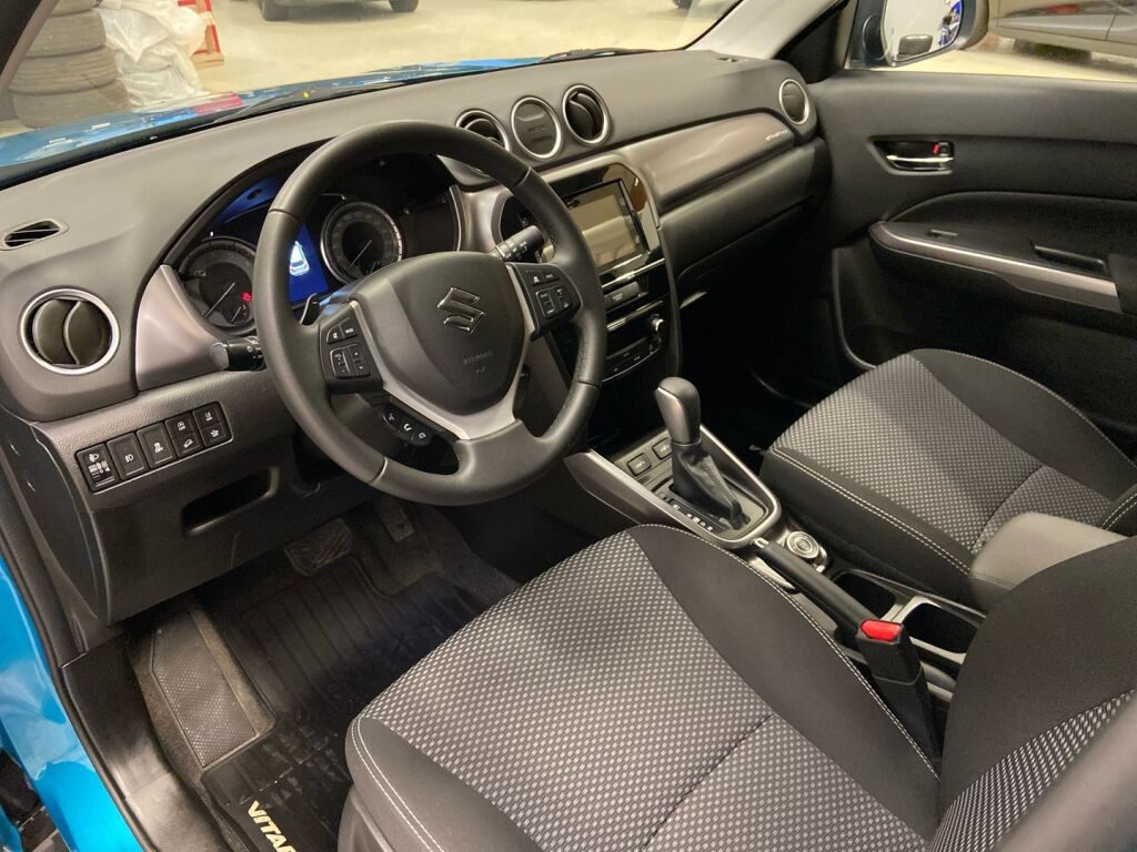 Suzuki Vitara 2019 Sininen