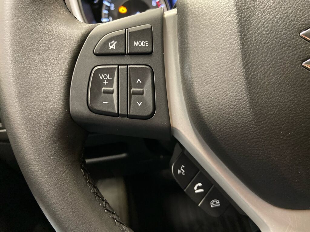 Suzuki Vitara 2019 Sininen