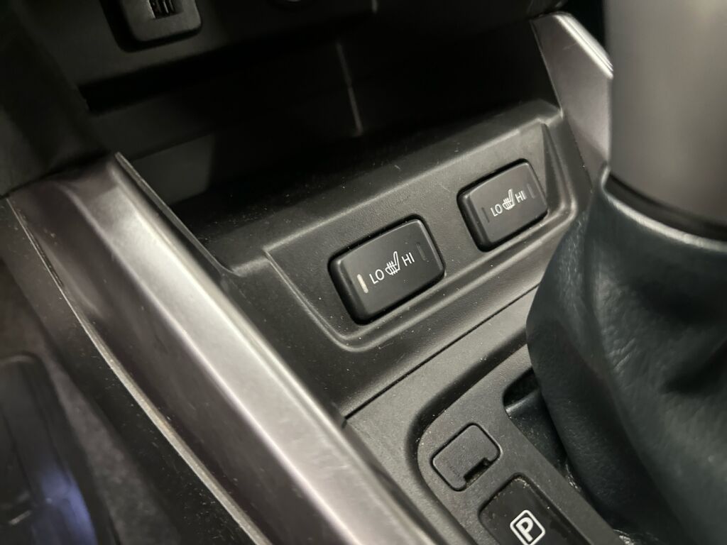 Suzuki Vitara 2019 Harmaa