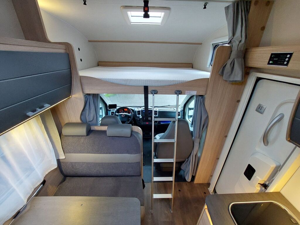 Sunlight A 68 2019 Valkoinen