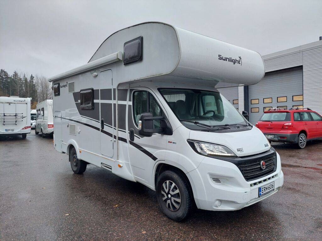 Sunlight A 68 2019 Valkoinen