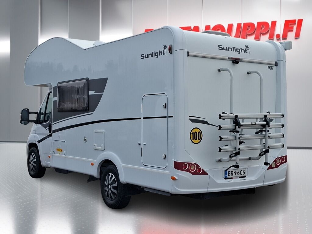 Sunlight A 68 2019 Valkoinen