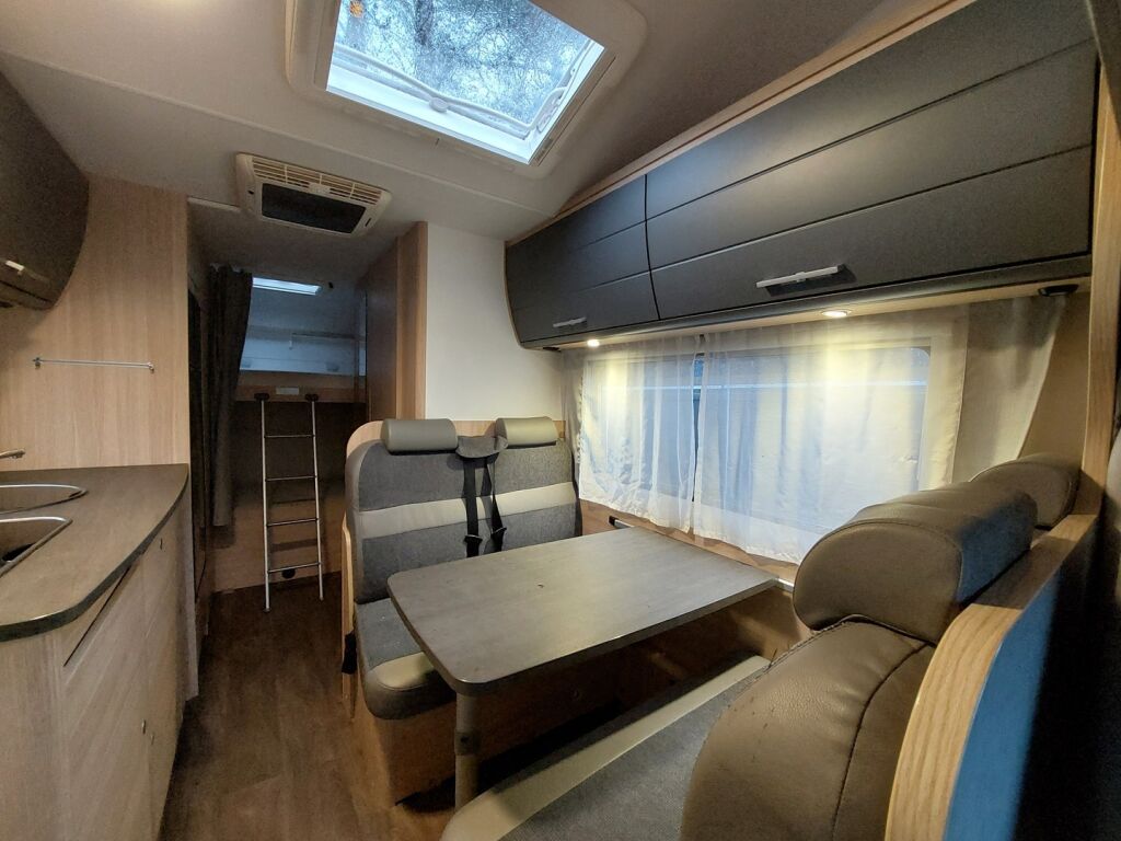 Sunlight A 68 2019 Valkoinen