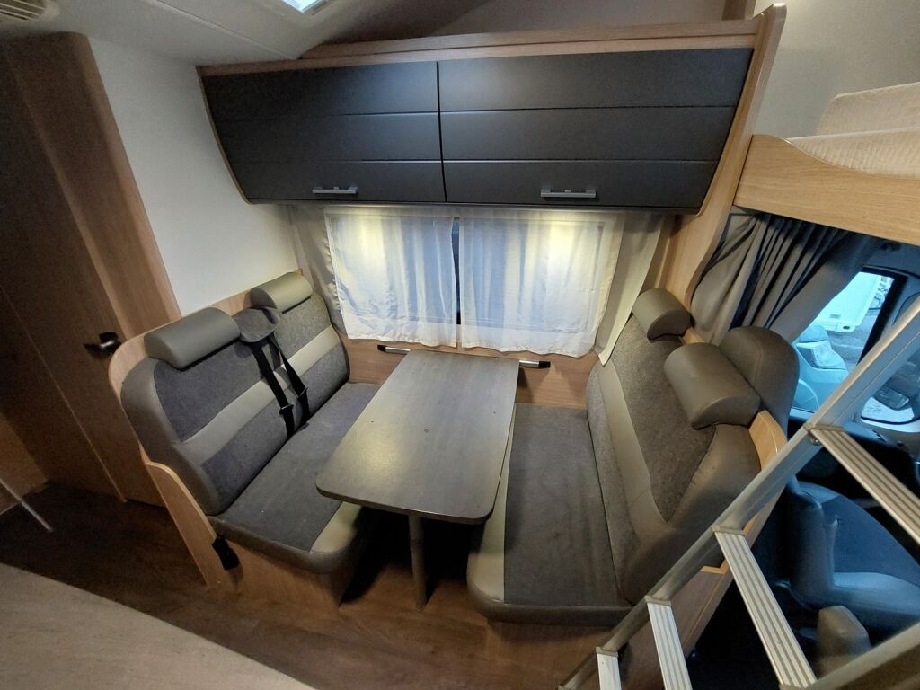 Sunlight A 68 2019 Valkoinen