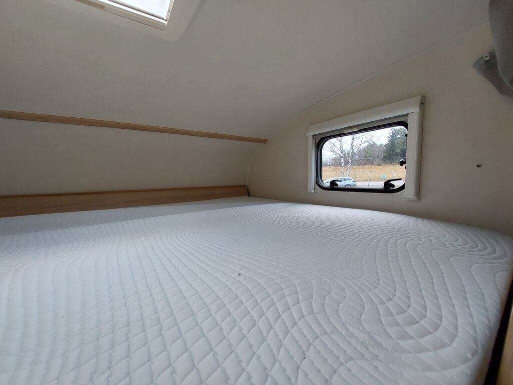 Sunlight A 68 2019 Valkoinen