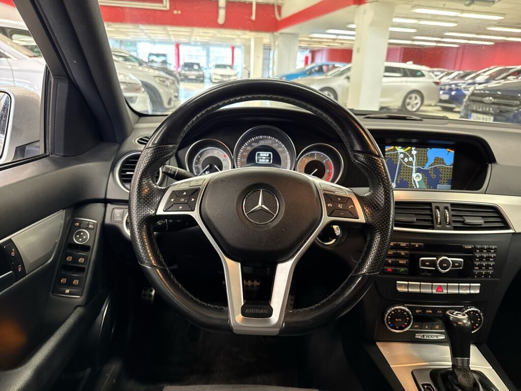 Mercedes-Benz C 2012 Hopea