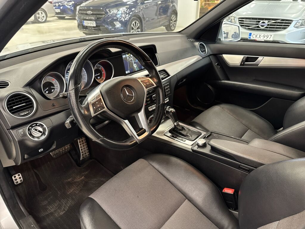 Mercedes-Benz C 2012 Hopea