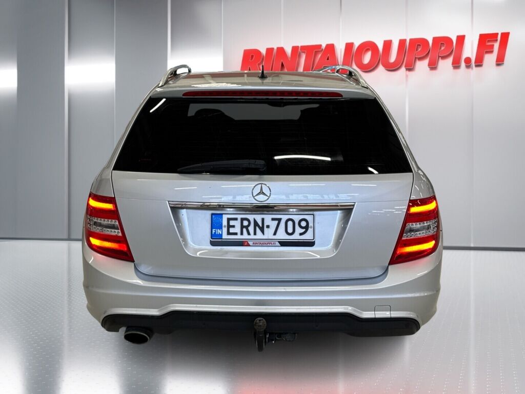 Mercedes-Benz C 2012 Hopea