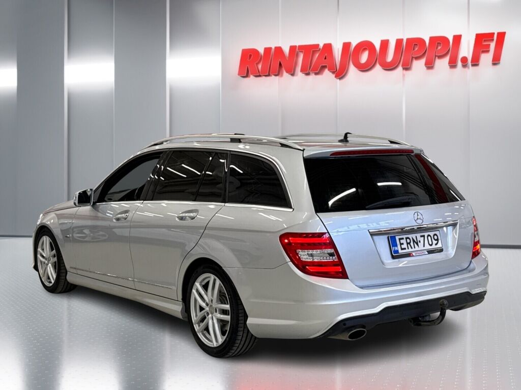 Mercedes-Benz C 2012 Hopea