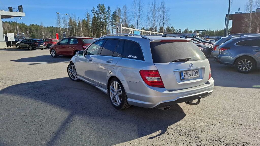 Mercedes-Benz C 2012 Hopea
