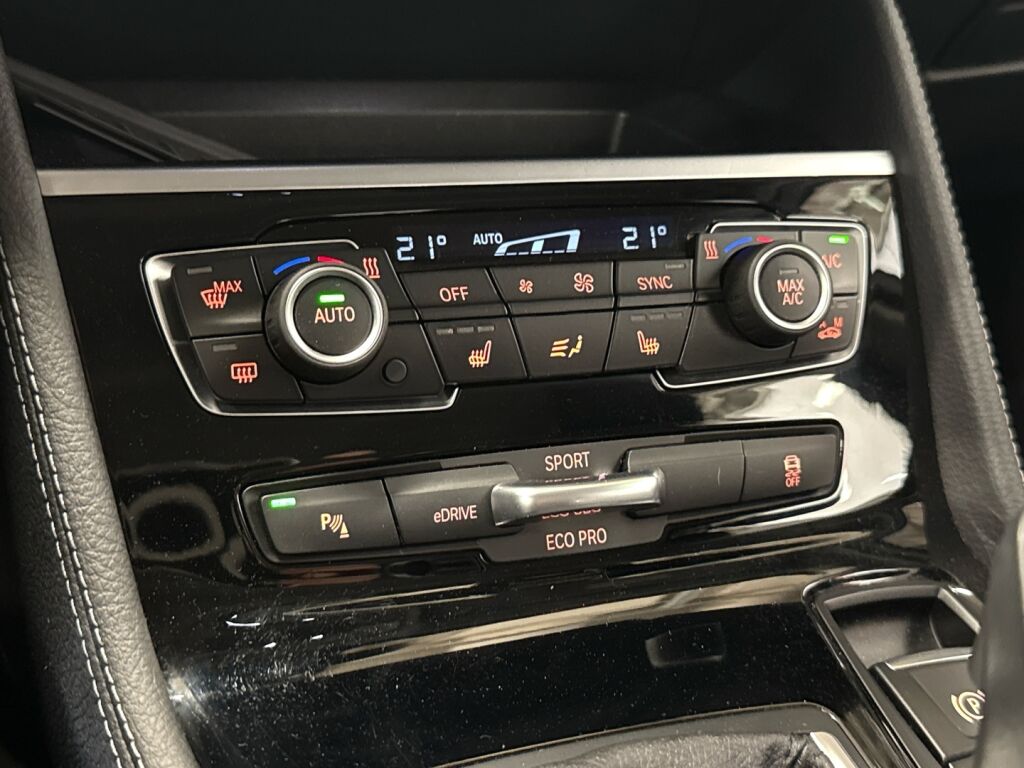 BMW 225 2017 Valkoinen