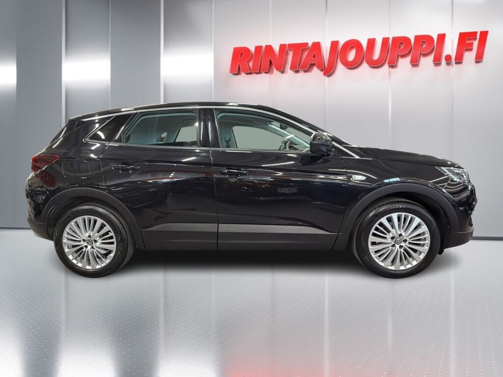 Opel Grandland X 2020 Musta