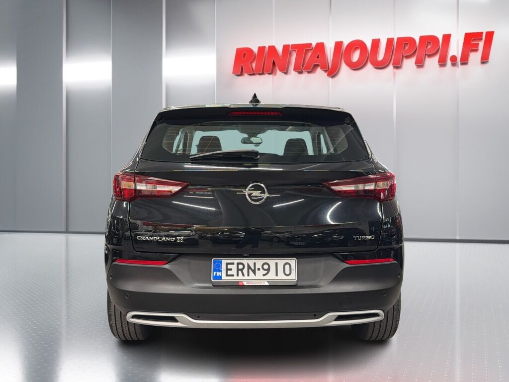 Opel Grandland X 2020 Musta