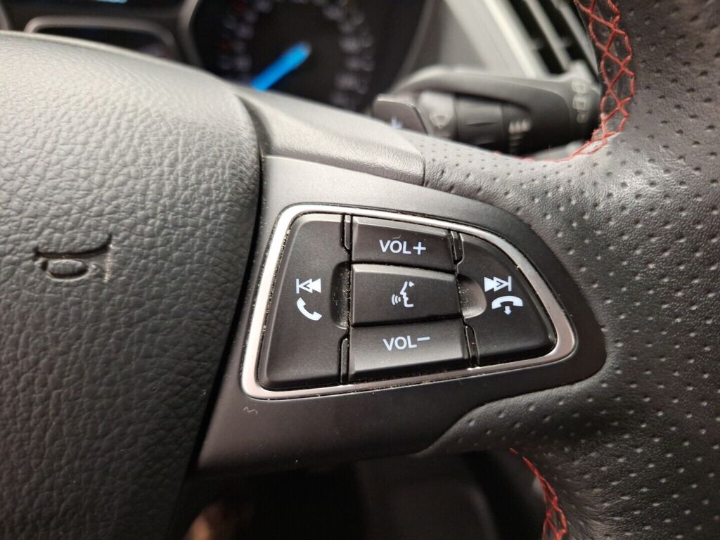 Ford Kuga 2019 Valkoinen