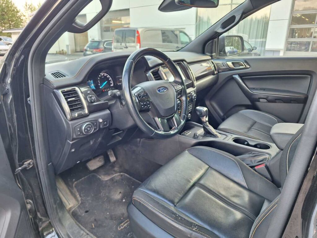 Ford Ranger 2019 Musta