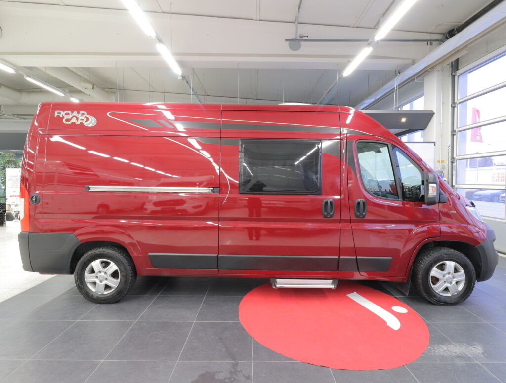 Roadcar 600 2019 Punainen