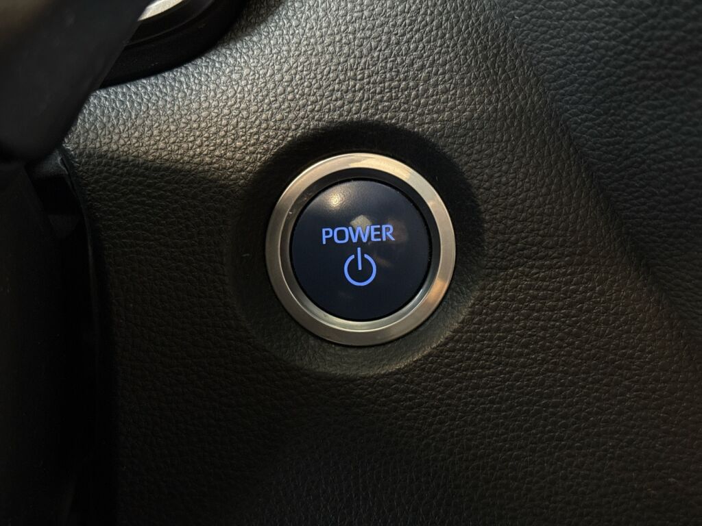 Toyota Corolla 2019 Ruskea (beige)