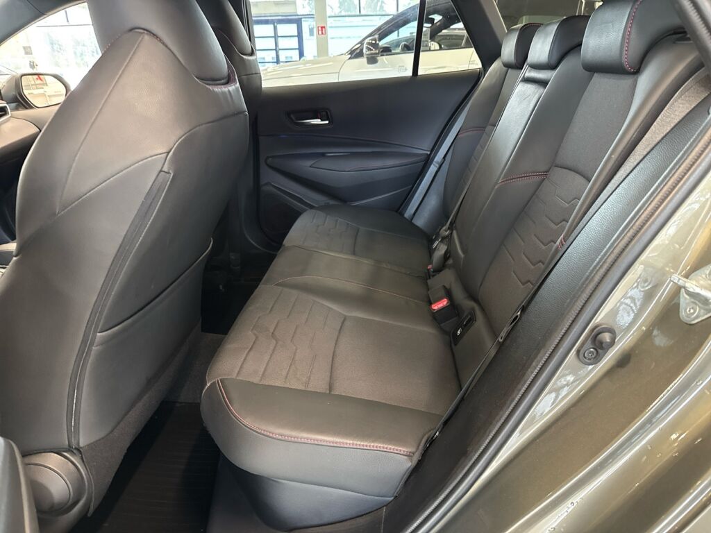 Toyota Corolla 2019 Ruskea (beige)