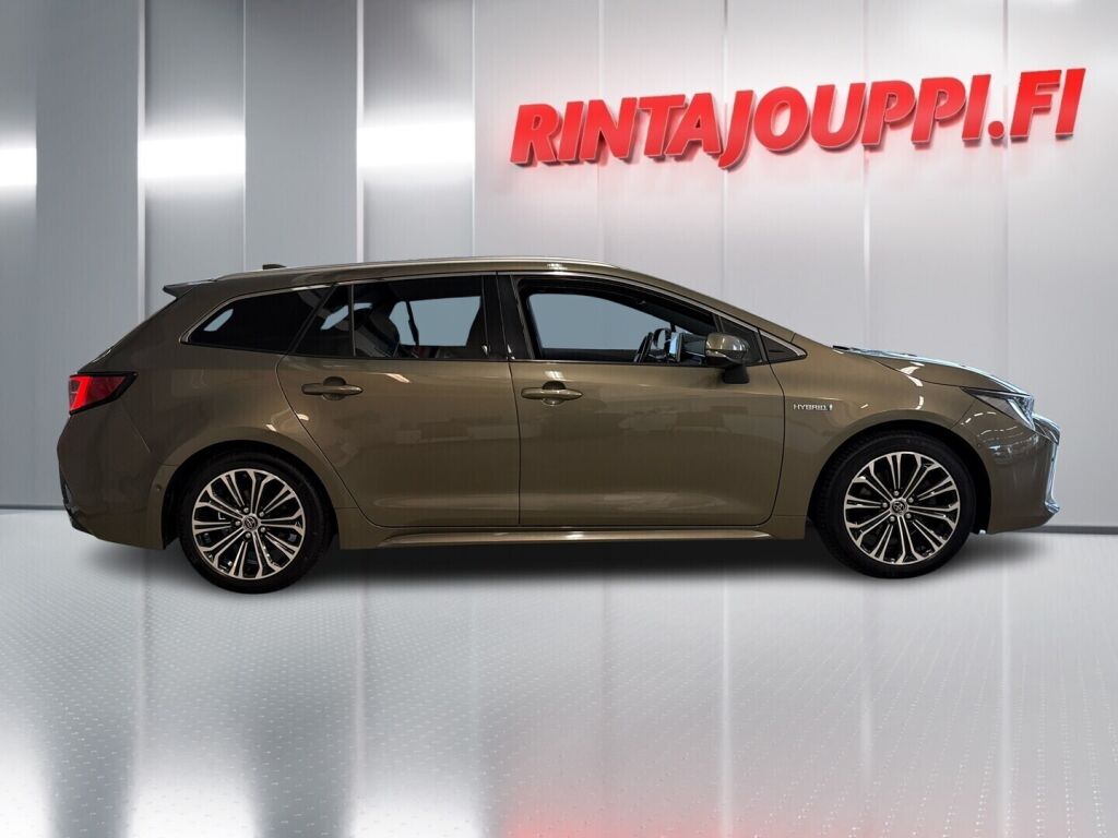 Toyota Corolla 2019 Ruskea (beige)