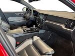 Volvo S60 2019 Punainen