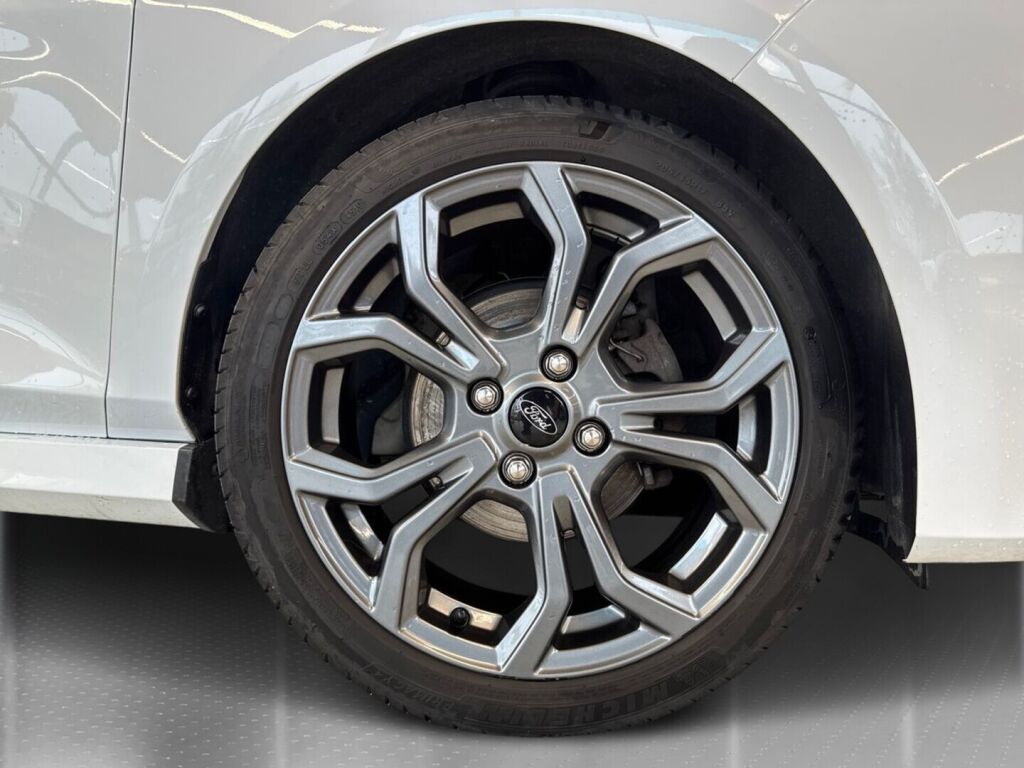 Ford Fiesta Van 2020 Valkoinen