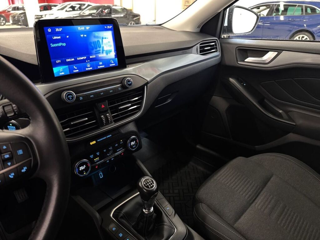 Ford Focus 2020 Valkoinen