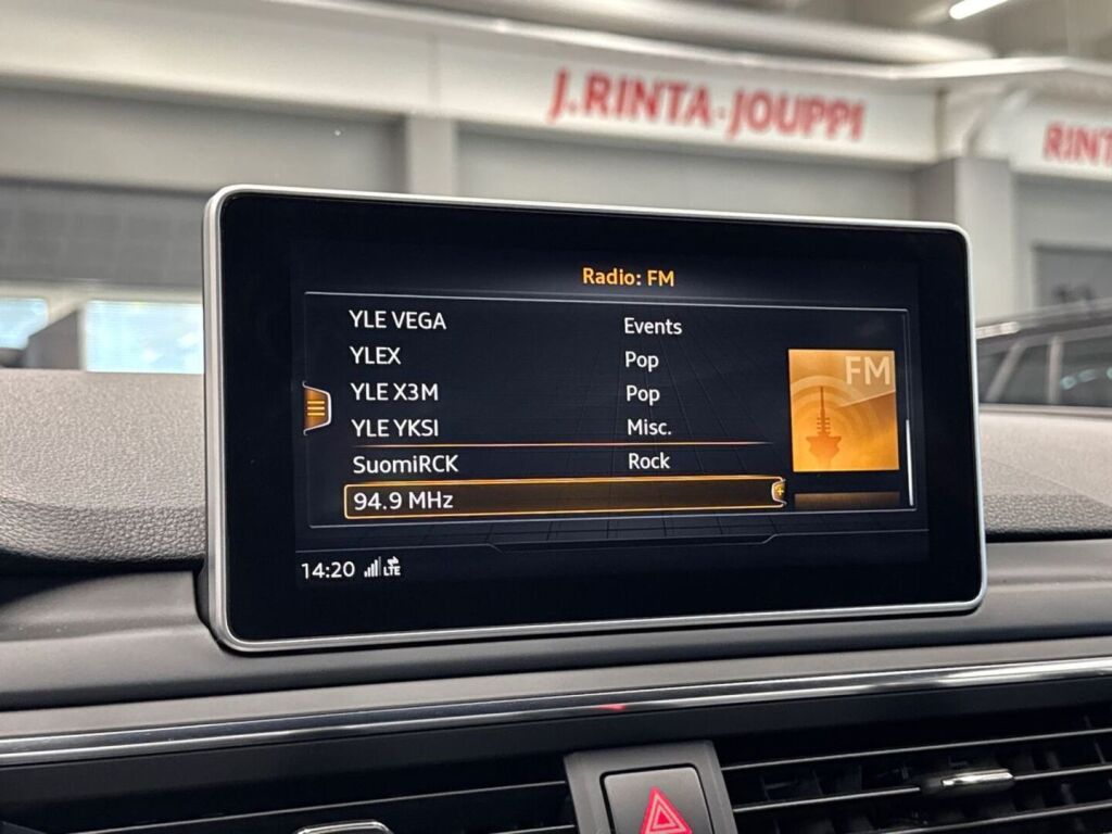Audi A5 2017 Sininen
