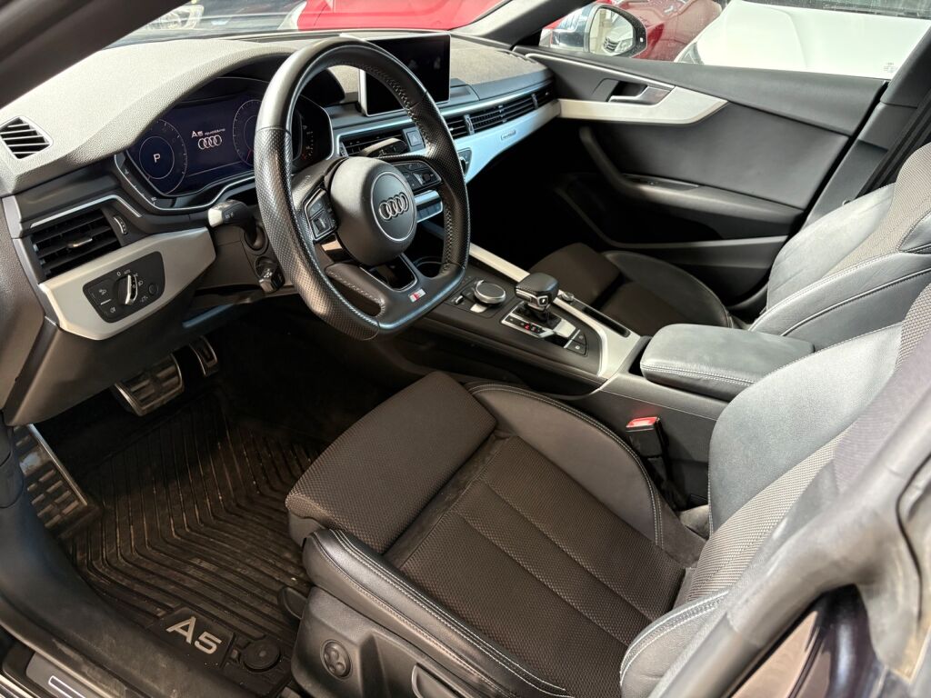 Audi A5 2017 Sininen