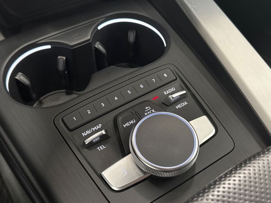 Audi A5 2017 Sininen