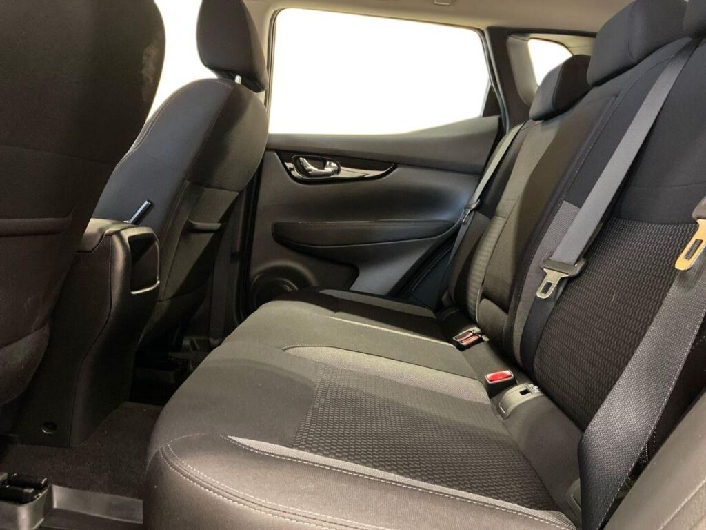 Nissan Qashqai 2020 Musta