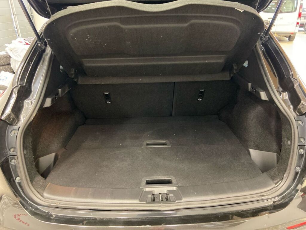 Nissan Qashqai 2020 Musta