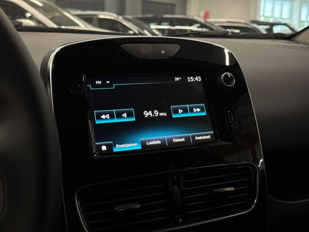 Renault Clio 2019 Valkoinen