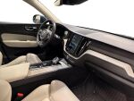 Volvo XC60 2020 Sininen