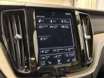 Volvo XC60 2020 Sininen
