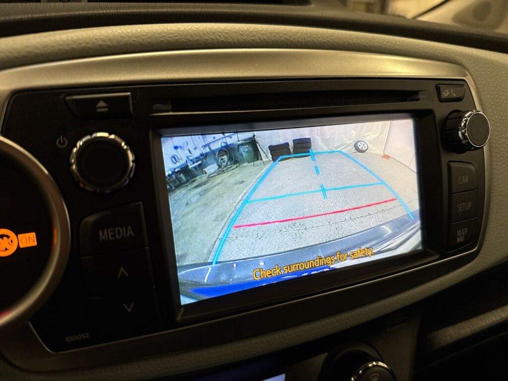 Toyota Yaris 2012 Harmaa