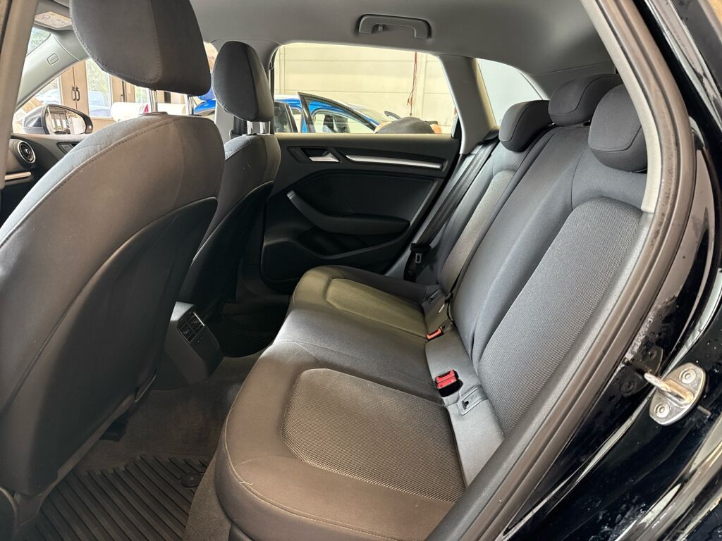 Audi A3 2017 Musta