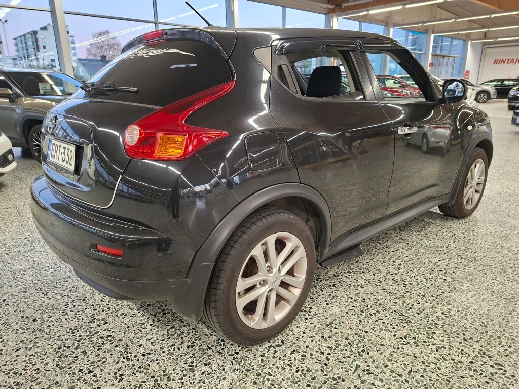 Nissan Juke 2012 Musta
