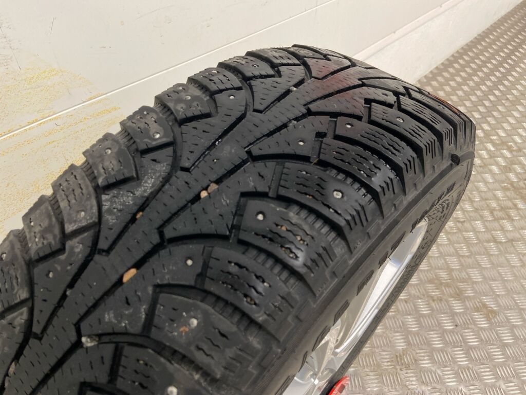 Toyota RAV4 2017 Musta