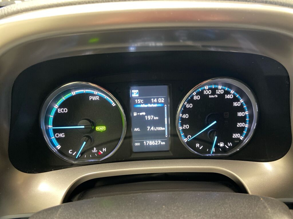 Toyota RAV4 2017 Musta