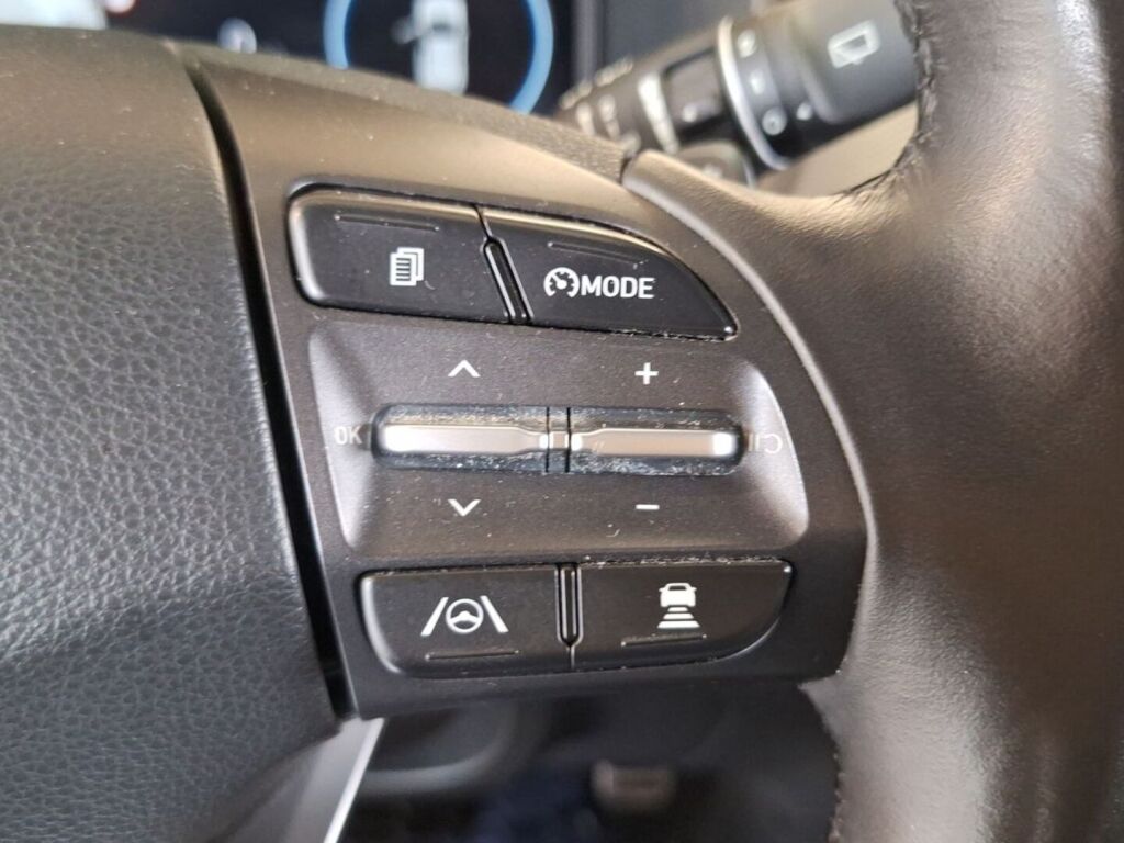 Hyundai KONA 2023 Harmaa