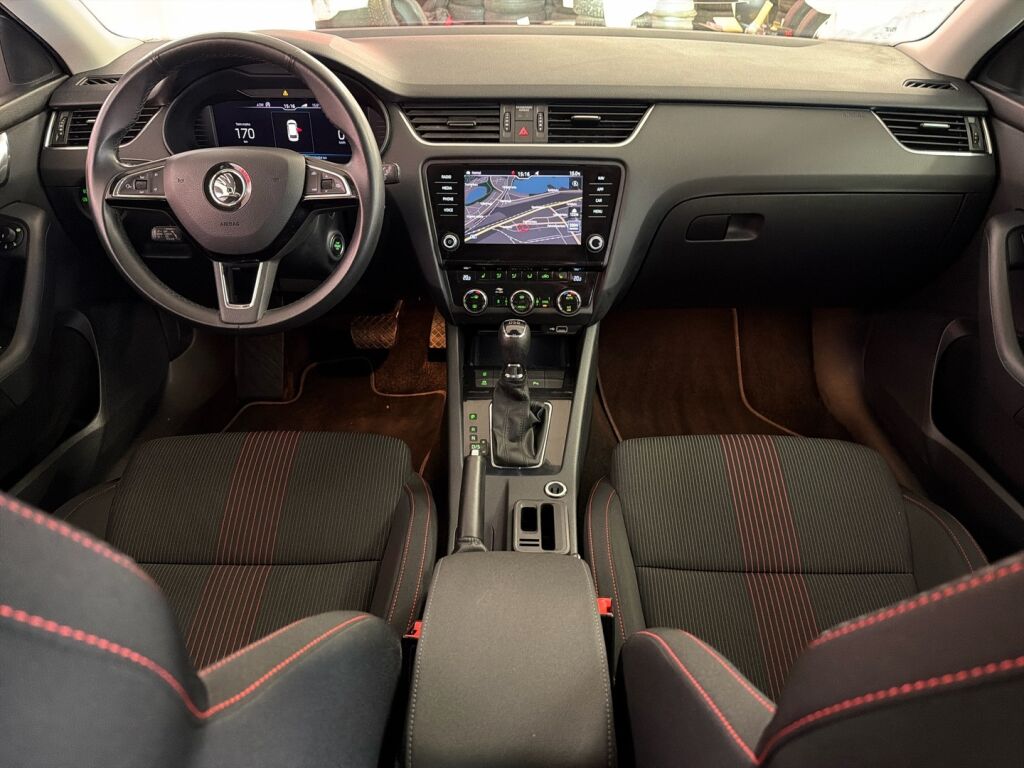 Skoda Octavia 2019 Musta