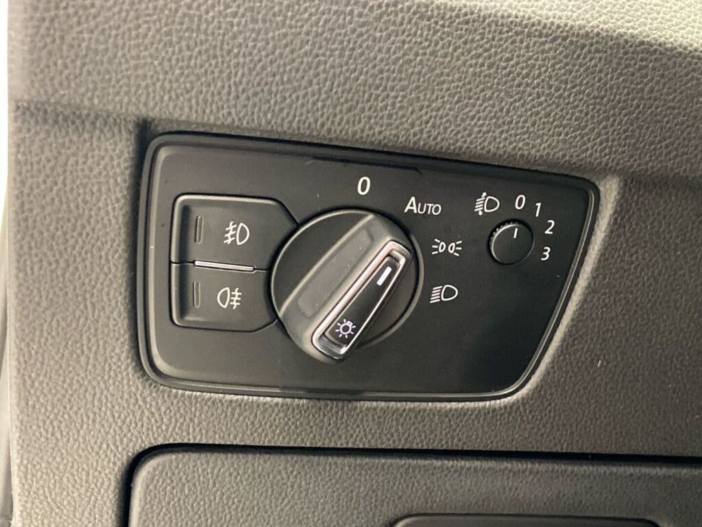 Volkswagen Passat 2015 Valkoinen
