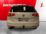 Volkswagen Passat 2015 Valkoinen