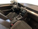 Volkswagen Passat 2015 Valkoinen