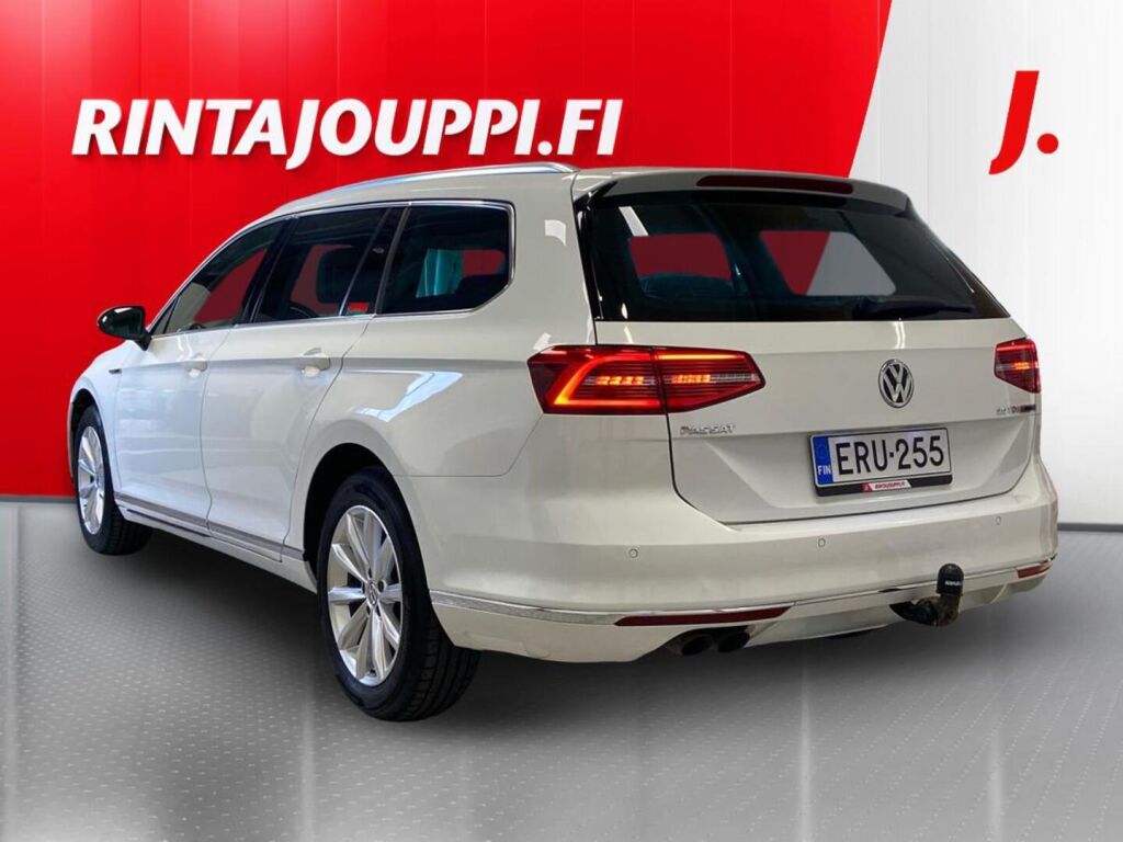Volkswagen Passat 2015 Valkoinen
