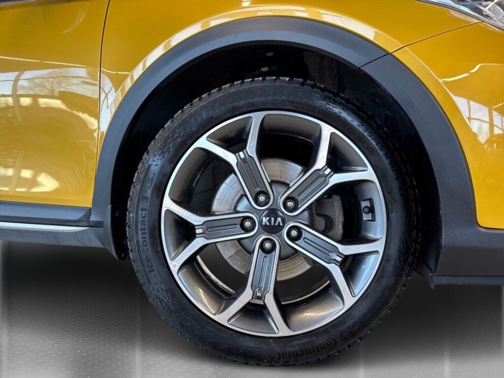 Kia XCeed 2020 Keltainen
