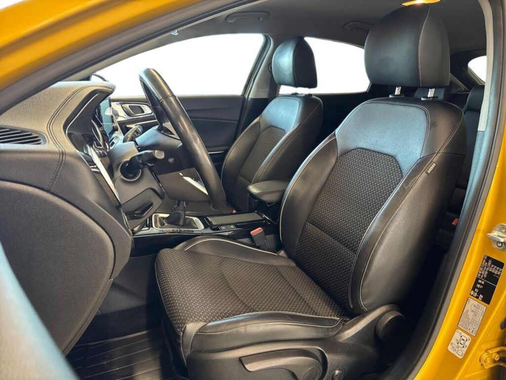 Kia XCeed 2020 Keltainen